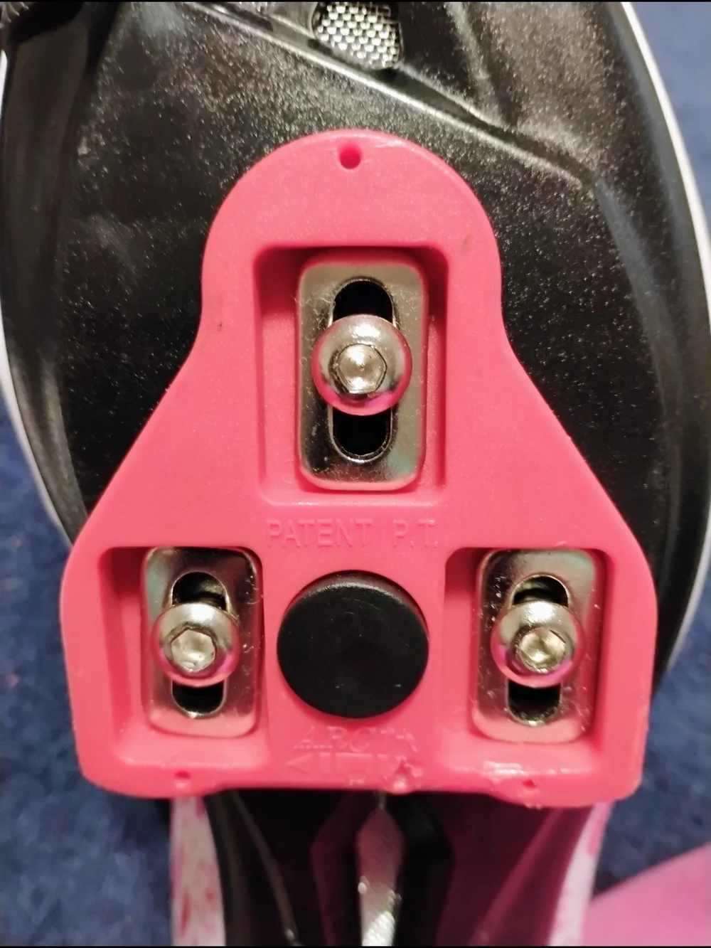 Kyedoo Unisex Cycling Shoes Clipless SPD/SPD-SL Delta Compatible PLEASE READ